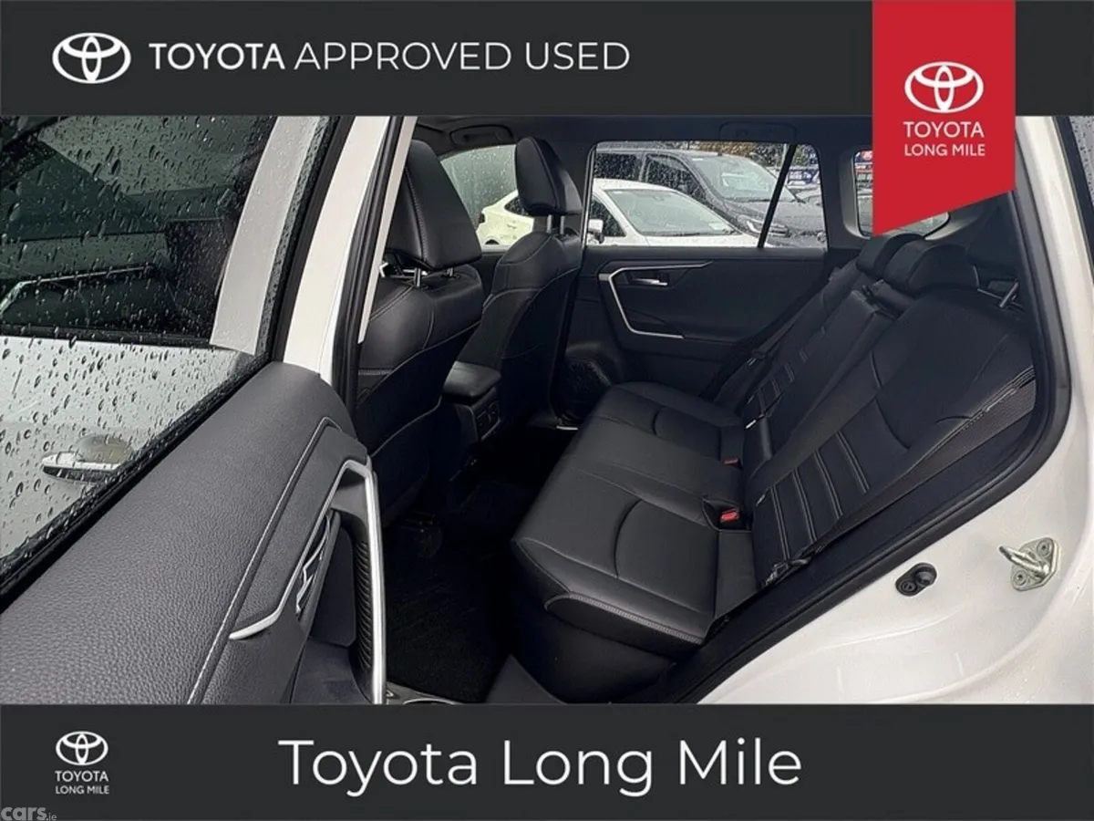 Toyota RAV4 SUV, Petrol Hybrid, 2023, White