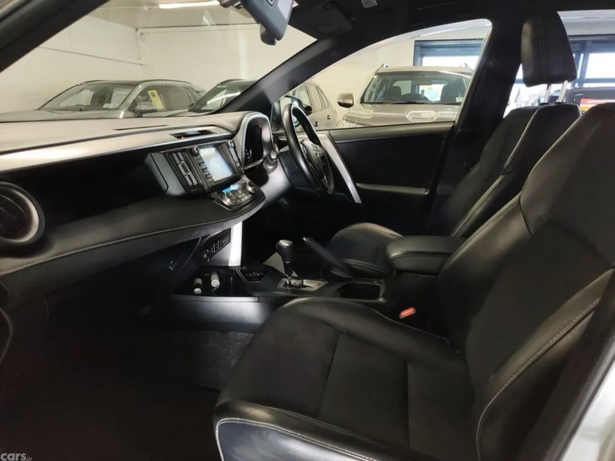 Toyota RAV4 SUV, Petrol Hybrid, 2016, Silver