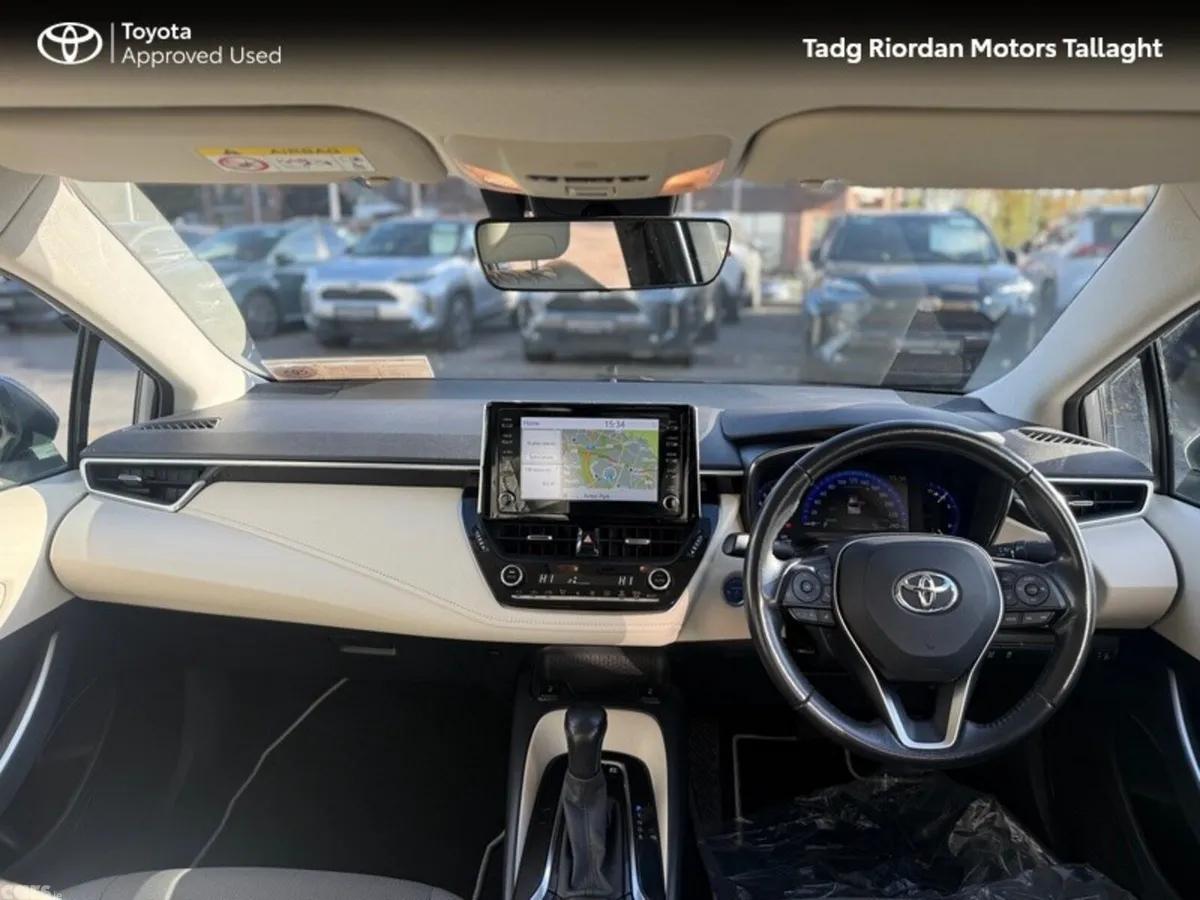 Toyota Corolla Saloon, Petrol Hybrid, 2022, Grey