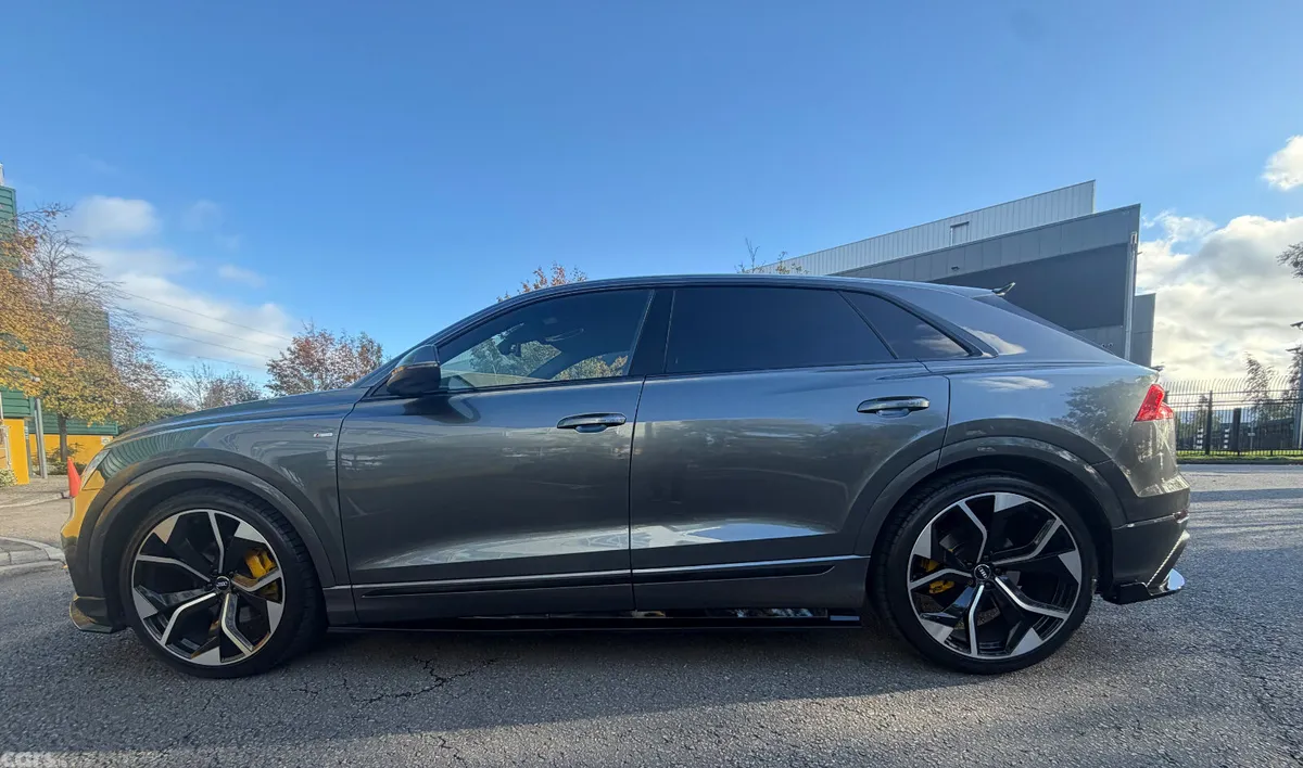 Audi Q8 Hatchback, Diesel, 2019, Grey
