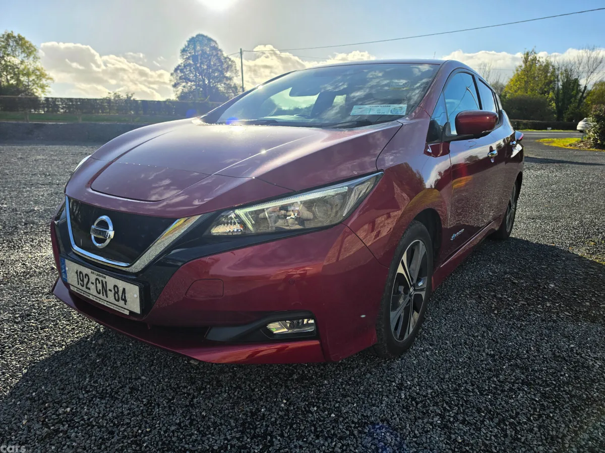 Nissan Leaf Hatchback, Electric, 2019, Red