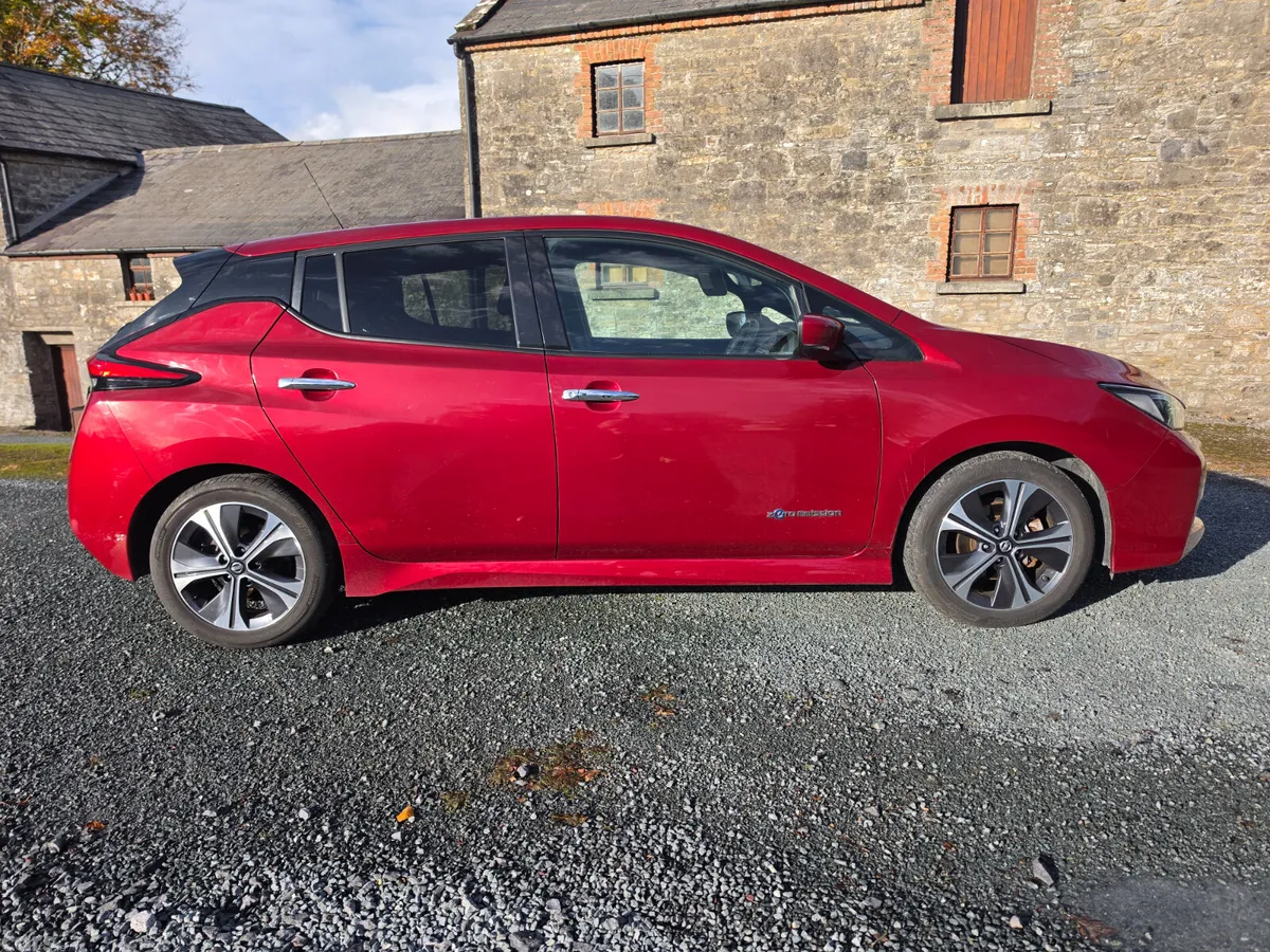 Nissan Leaf Hatchback, Electric, 2019, Red