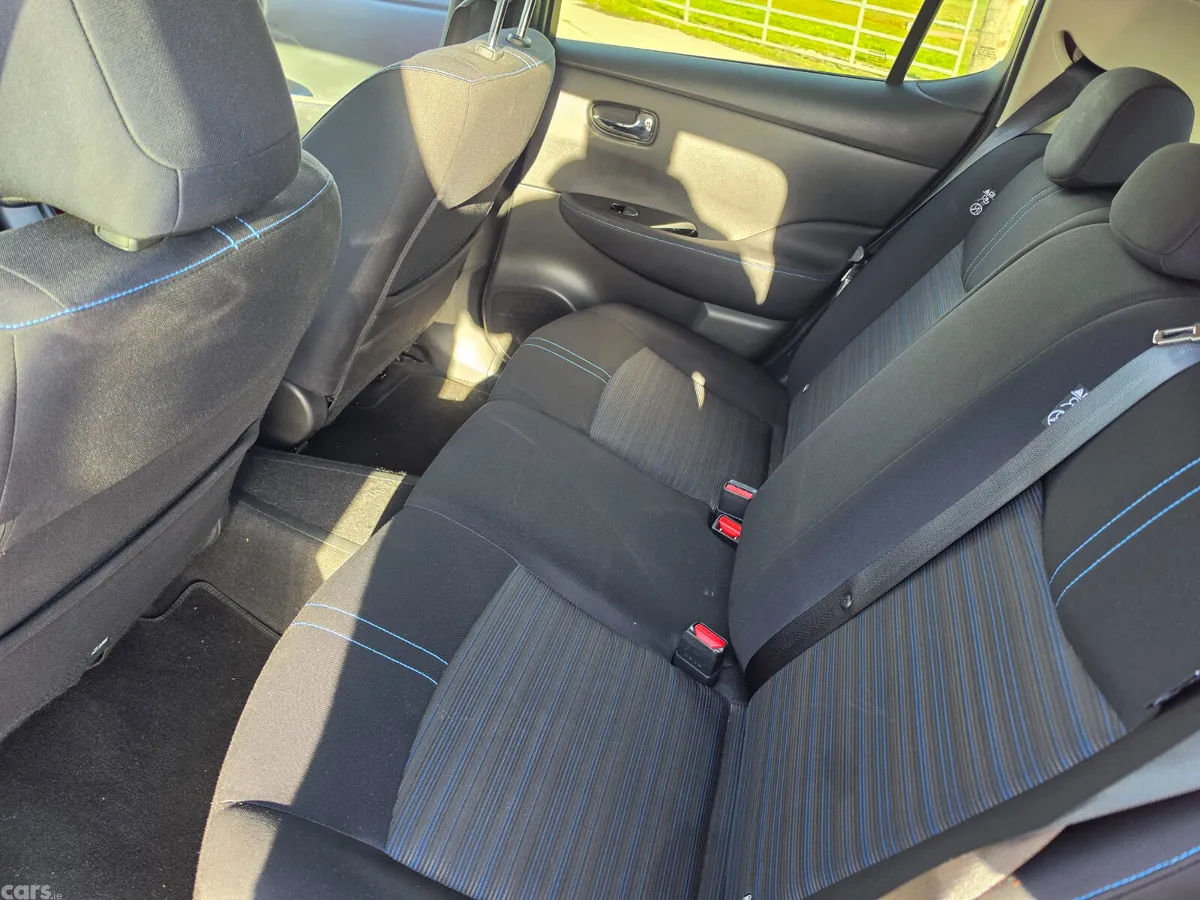 Nissan Leaf Hatchback, Electric, 2019, Red