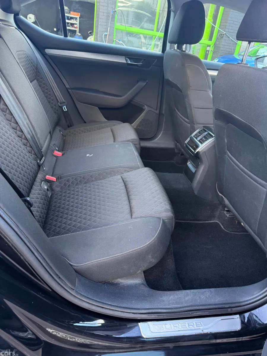 Skoda Superb Saloon, Diesel, 2022, Black