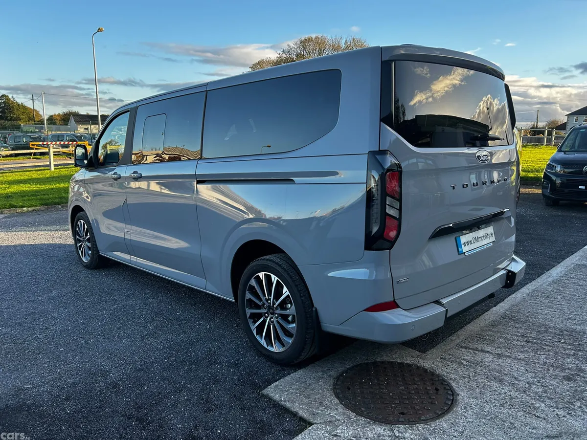 Ford Tourneo Custom MPV, Petrol Hybrid, 2027, Grey