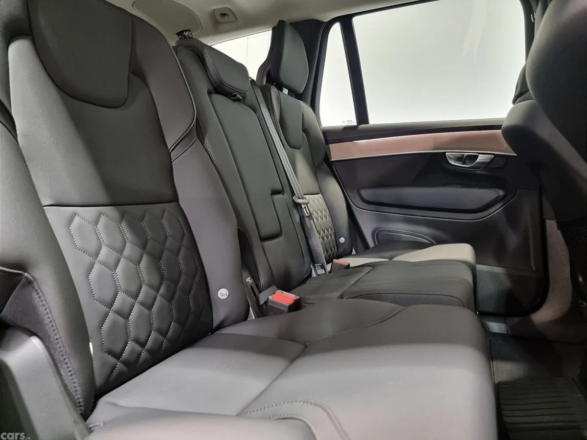 Volvo XC90 SUV, Petrol Hybrid, 2026, Black