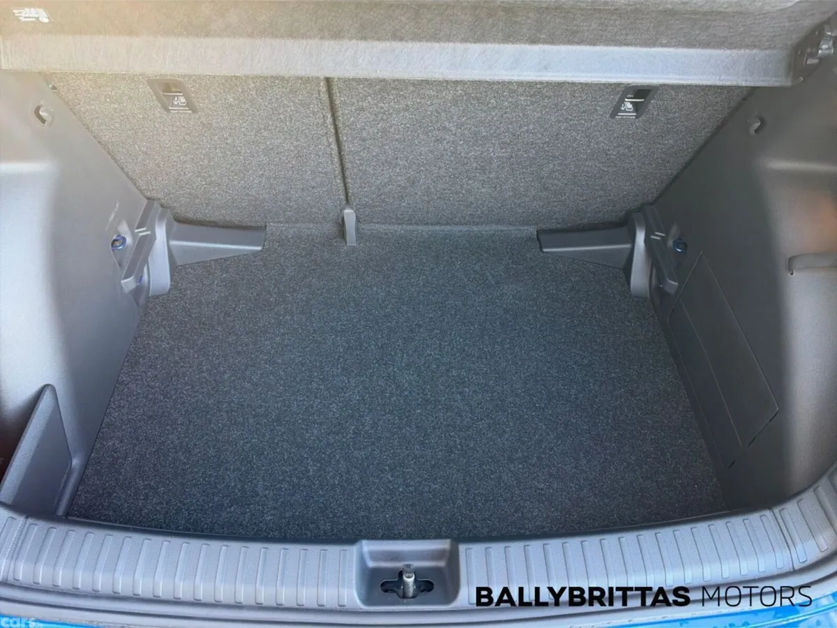 Skoda Fabia Hatchback, Petrol, 2026, Blue