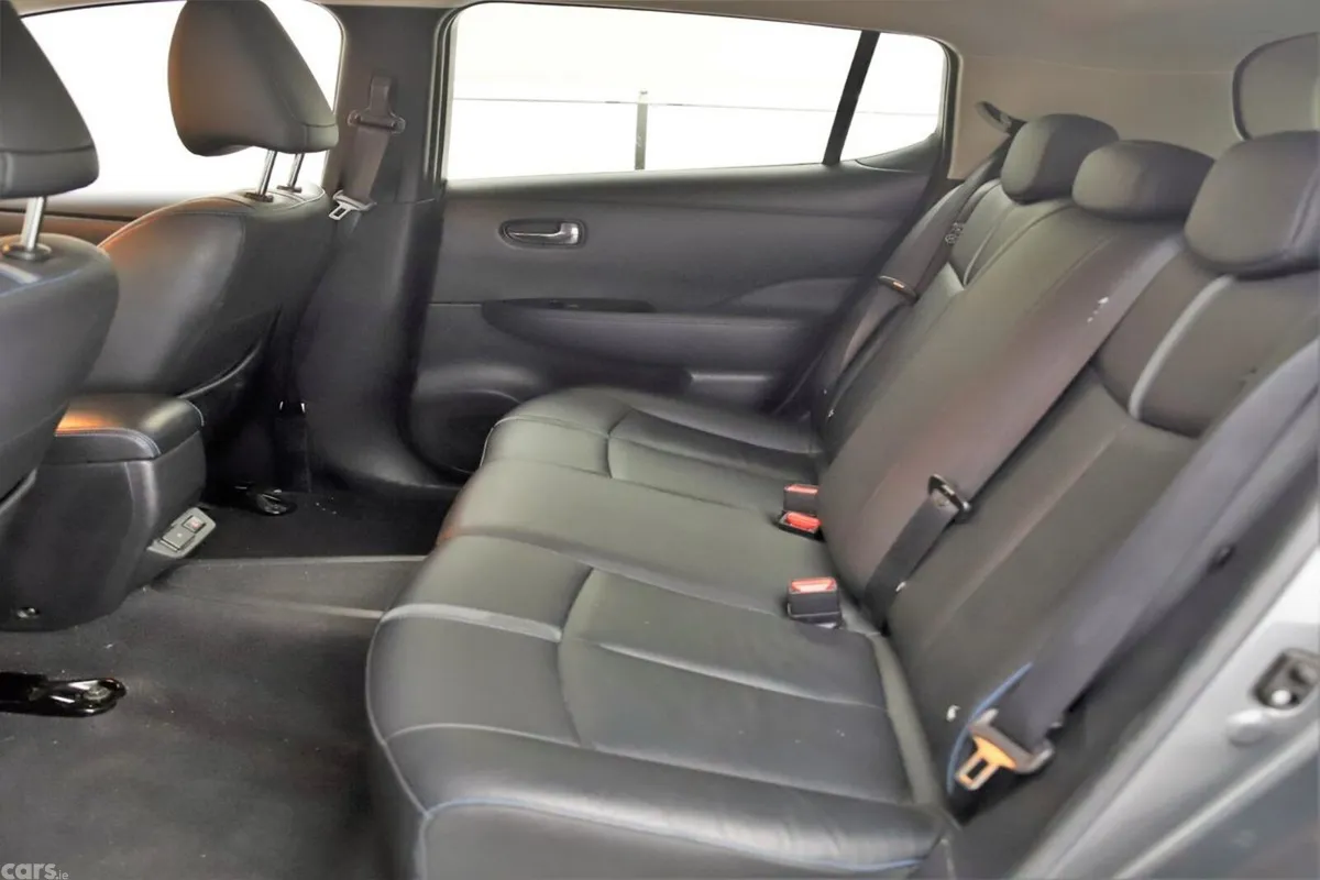 Nissan Leaf Hatchback, Electric, 2022, Grey
