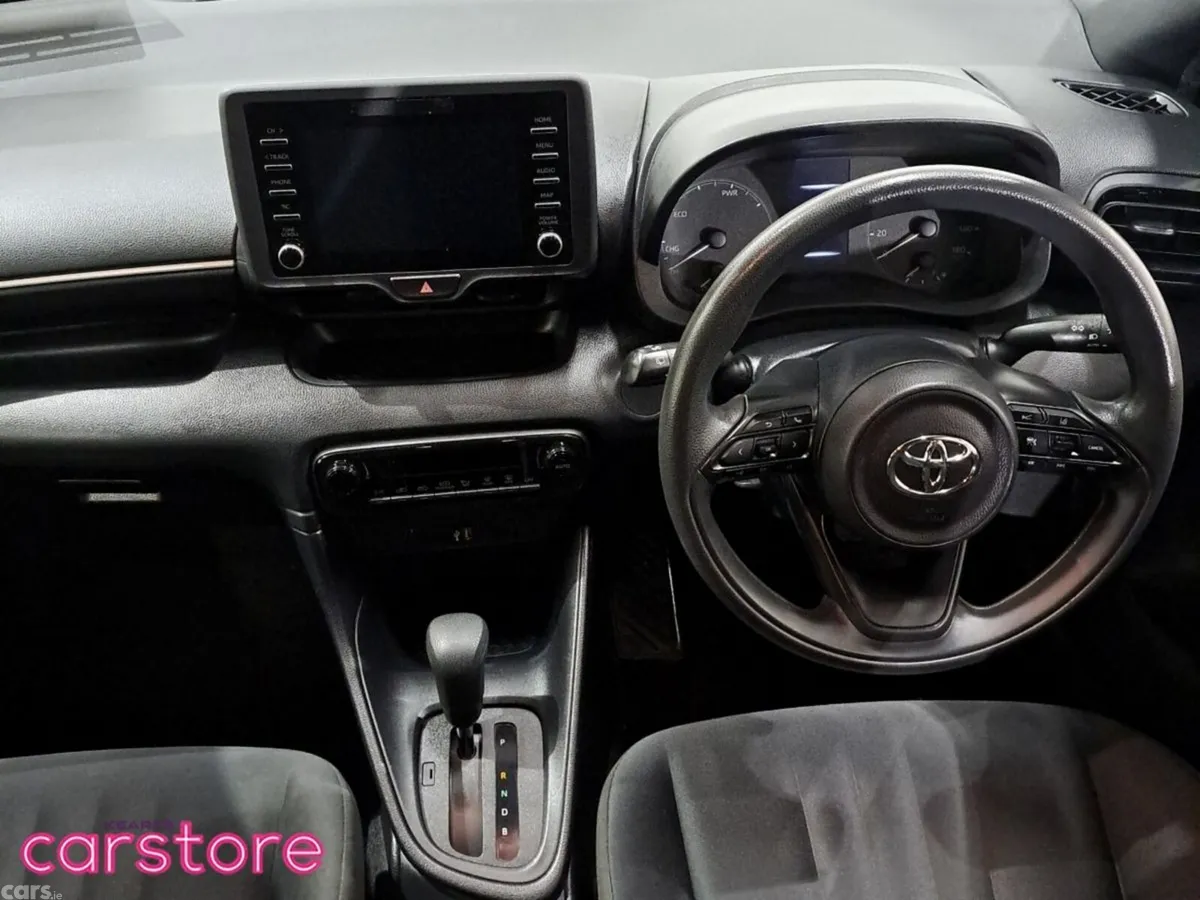 Toyota Yaris Hatchback, Petrol Hybrid, 2021, Grey