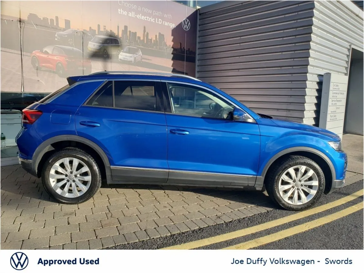 Volkswagen T-Roc SUV, Petrol, 2020, Blue
