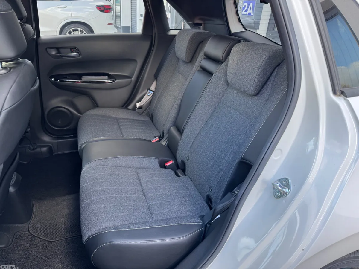 Honda Fit Hatchback, Petrol Hybrid, 2020, White