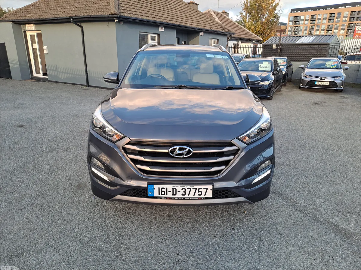 Hyundai Tucson SUV, Diesel, 2016, Grey