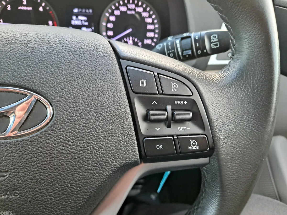 Hyundai Tucson SUV, Diesel, 2016, Grey
