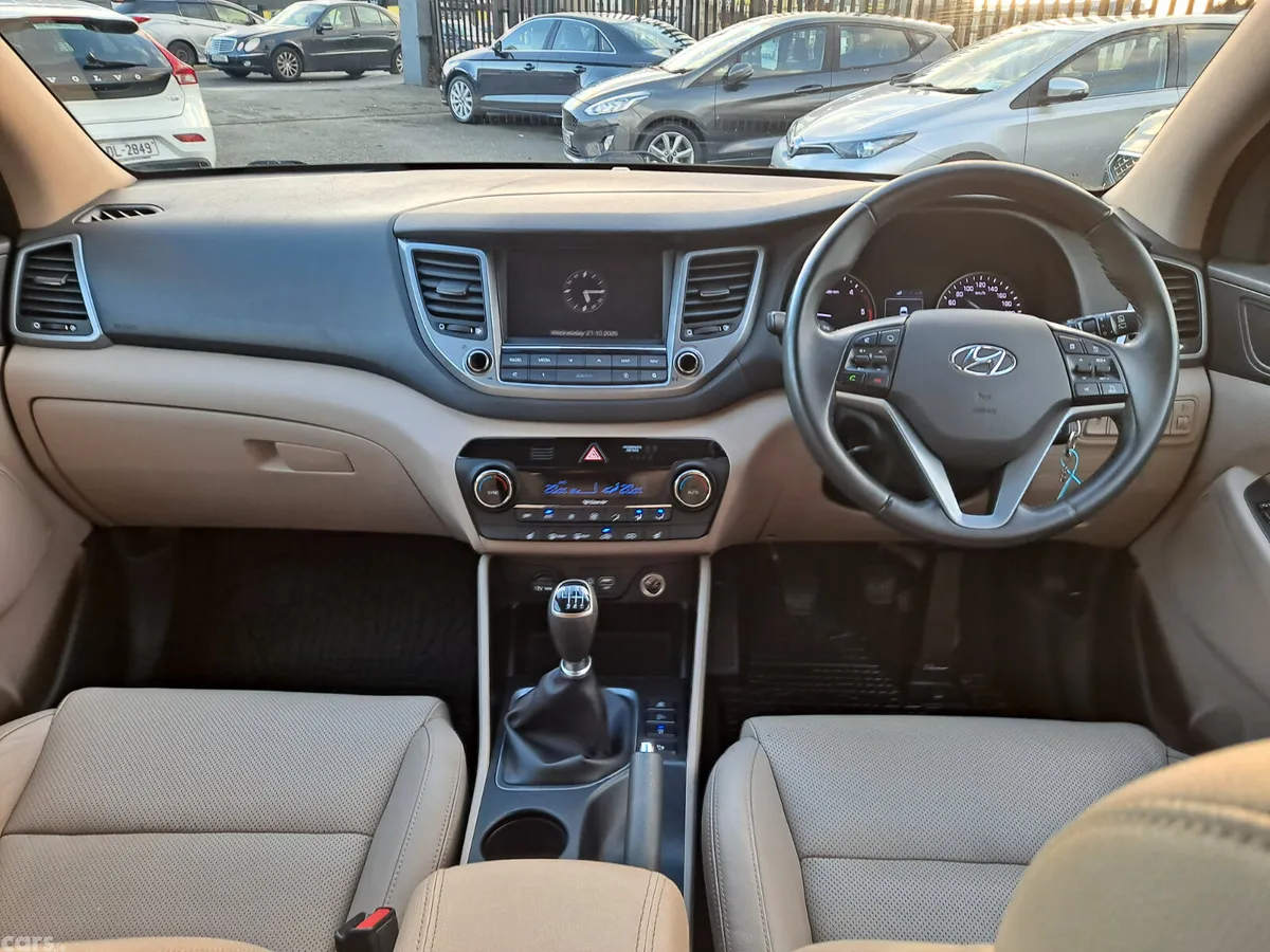 Hyundai Tucson SUV, Diesel, 2016, Grey