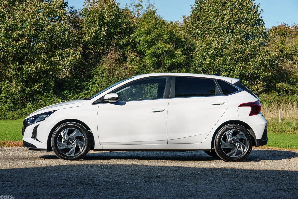 Hyundai i20 Hatchback, Petrol, 2026, White