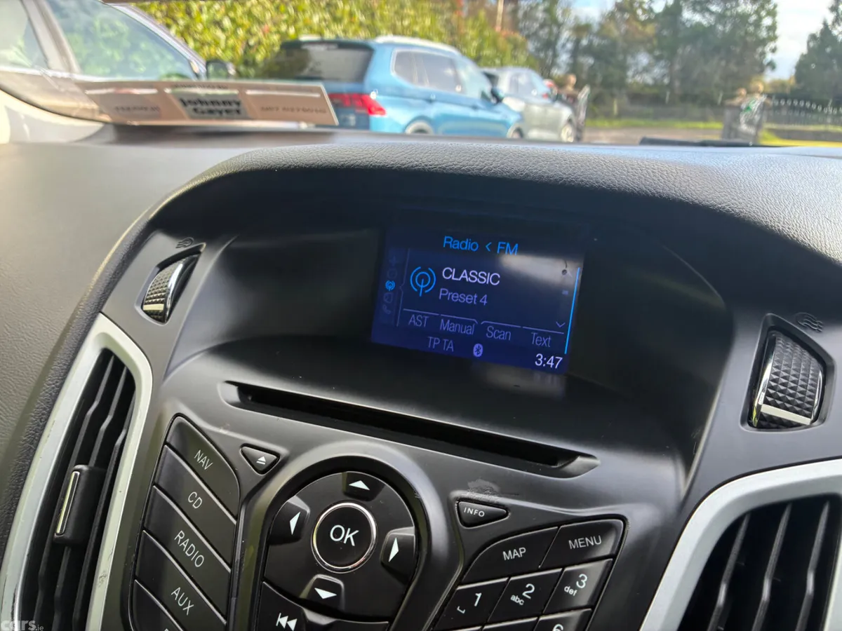 Ford Focus Hatchback, Diesel, 2012, Silver