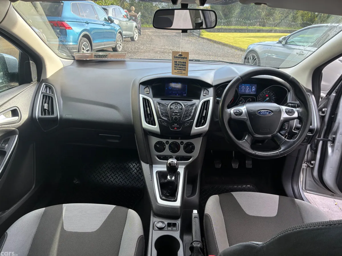 Ford Focus Hatchback, Diesel, 2012, Silver