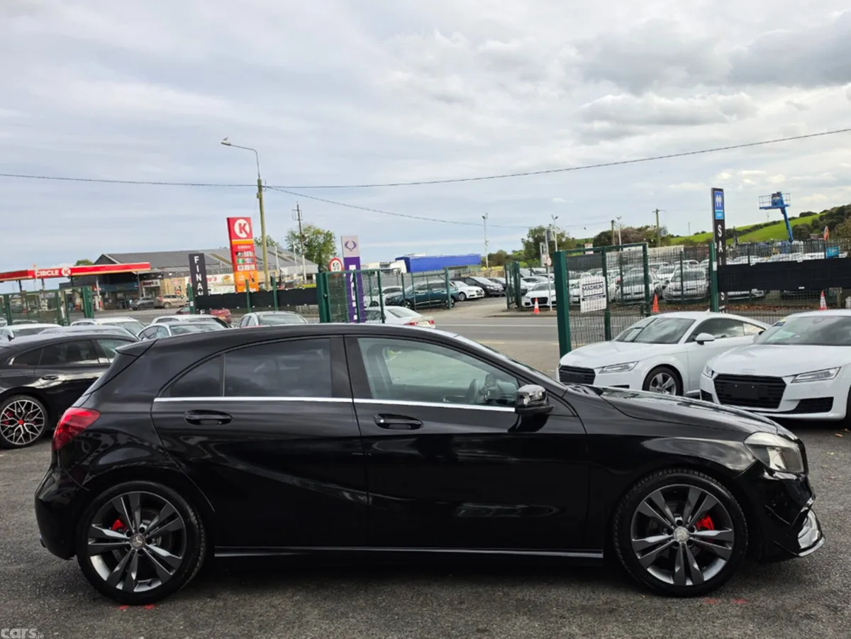Mercedes-Benz A-Class Hatchback, Petrol, 2016, Black