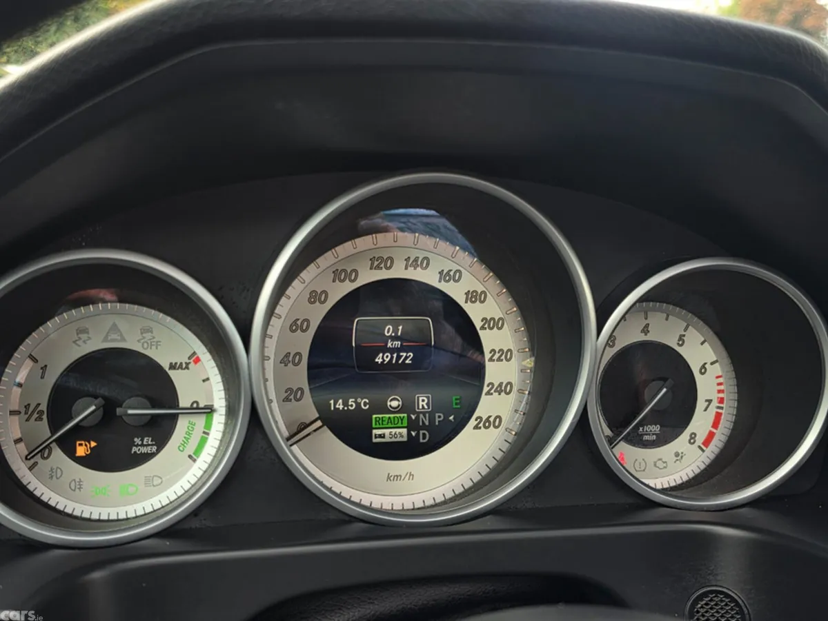 Mercedes-Benz E-Class Saloon, Petrol Hybrid, 2015, White