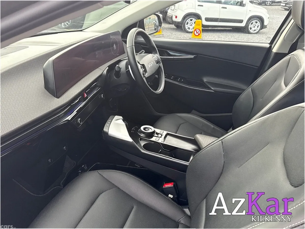 Kia EV6 SUV, Electric, 2022, Black