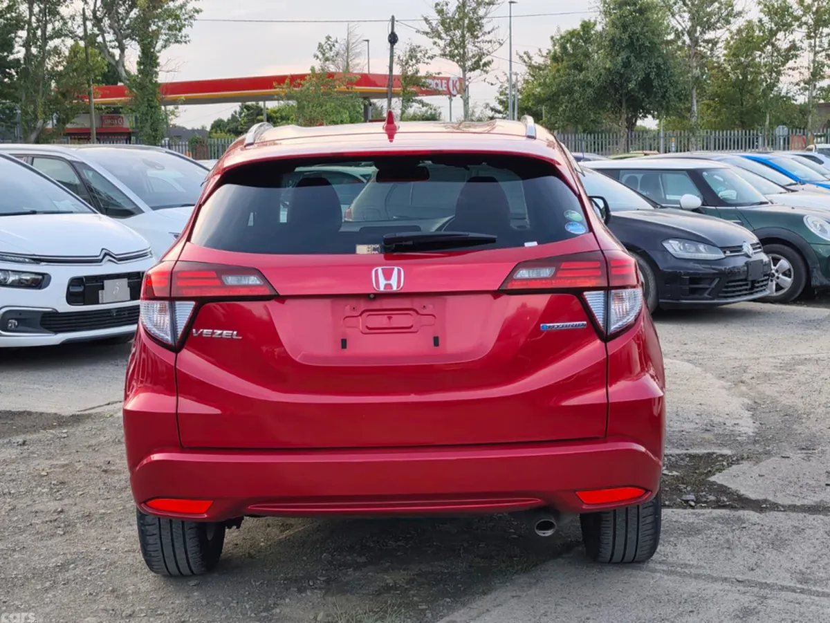 Honda Vezel SUV, Petrol Hybrid, 2017, Red