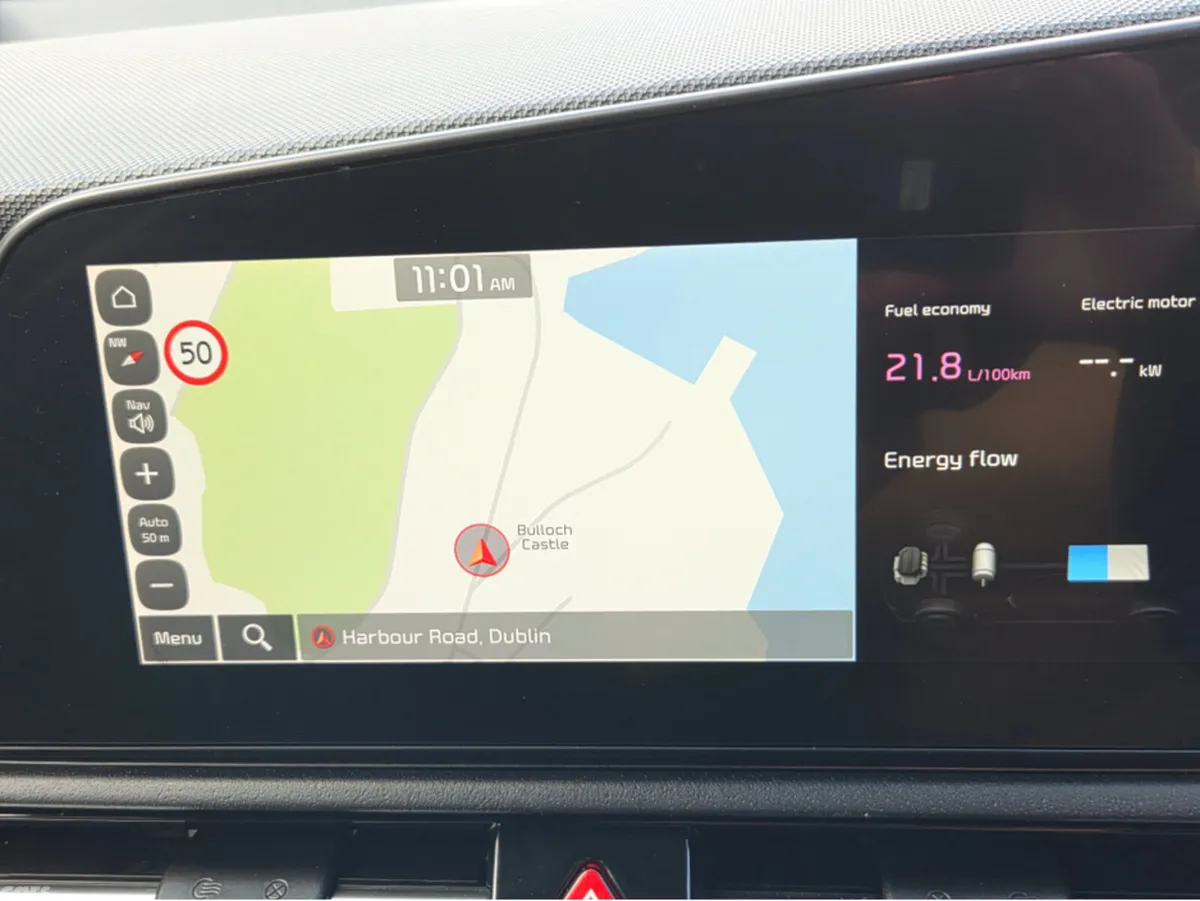 Kia Niro SUV, Petrol Hybrid, 2024, White