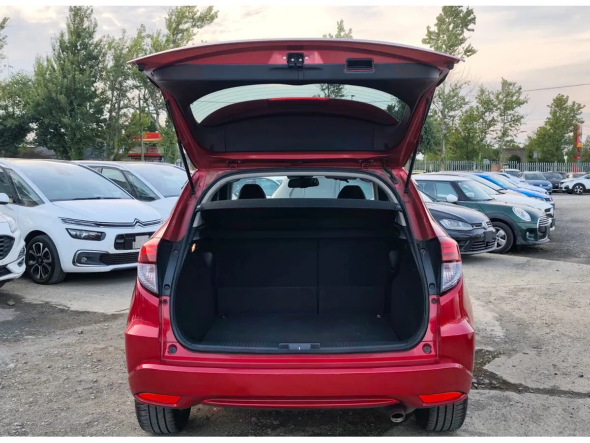 Honda Vezel SUV, Petrol Hybrid, 2017, Red