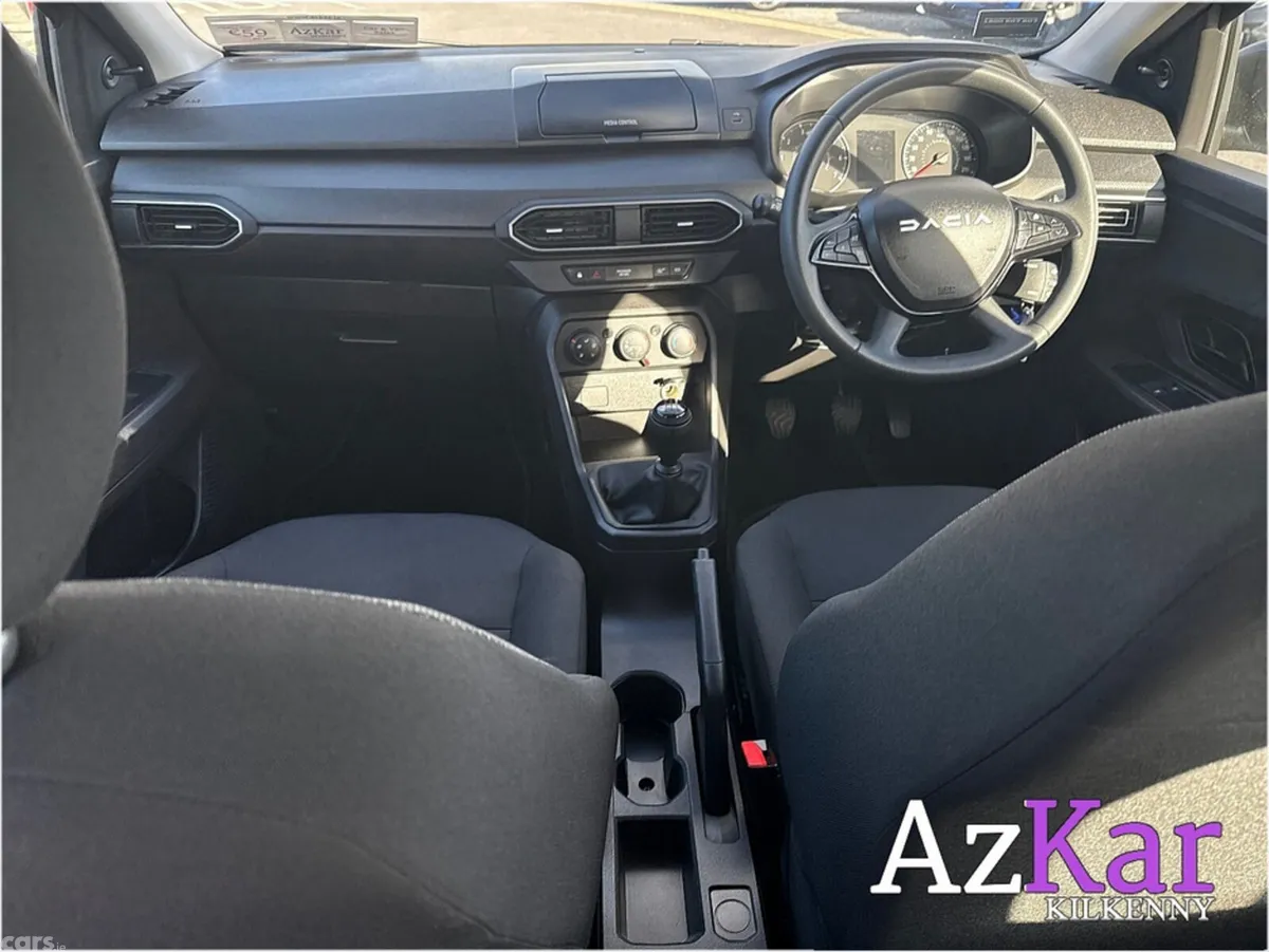 Dacia Sandero Hatchback, Petrol, 2024, Grey