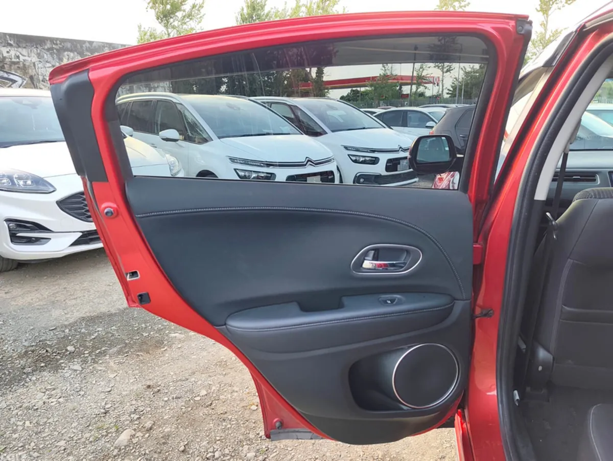 Honda Vezel SUV, Petrol Hybrid, 2017, Red