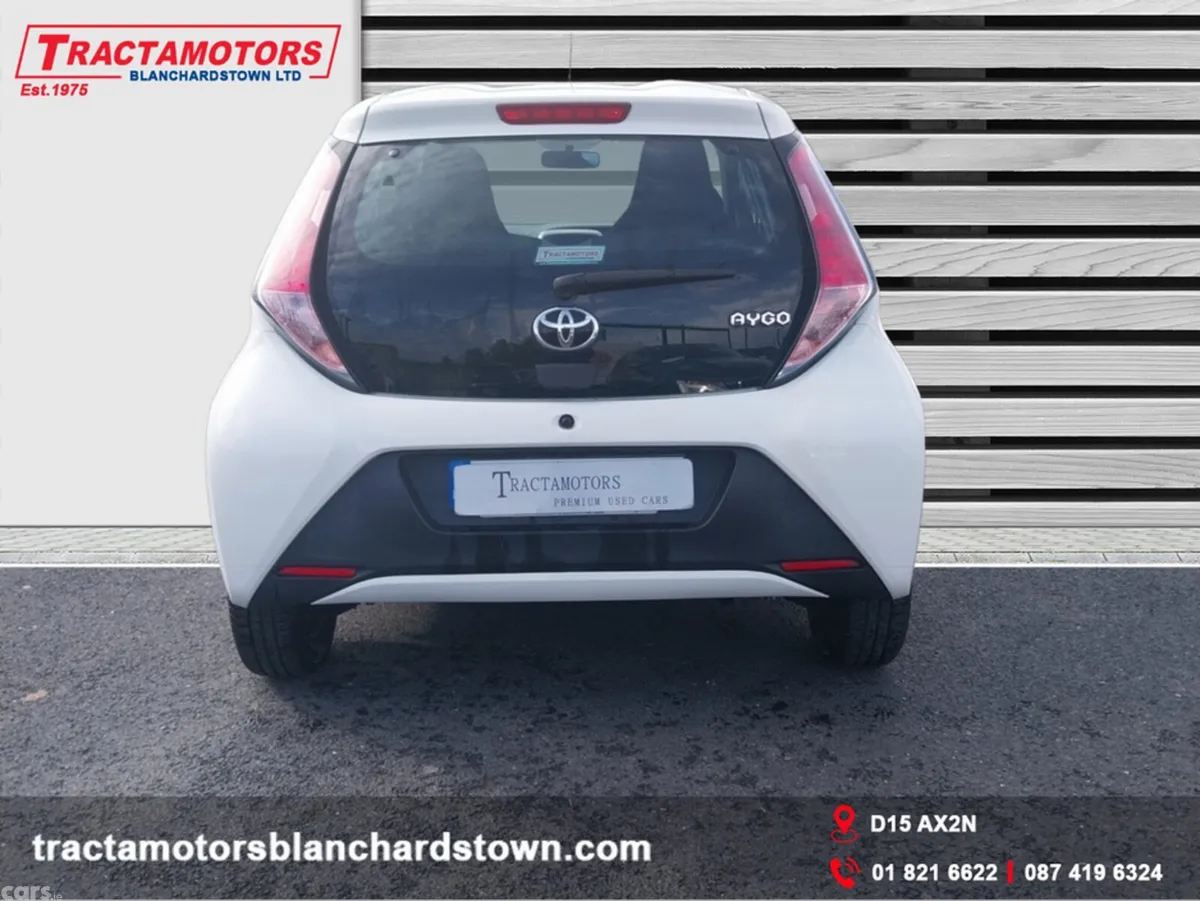 Toyota Aygo Hatchback, Petrol, 2016, White