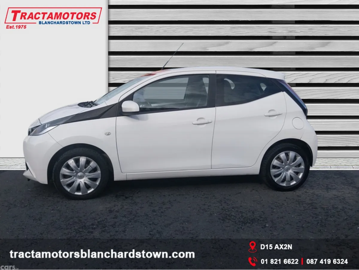 Toyota Aygo Hatchback, Petrol, 2016, White