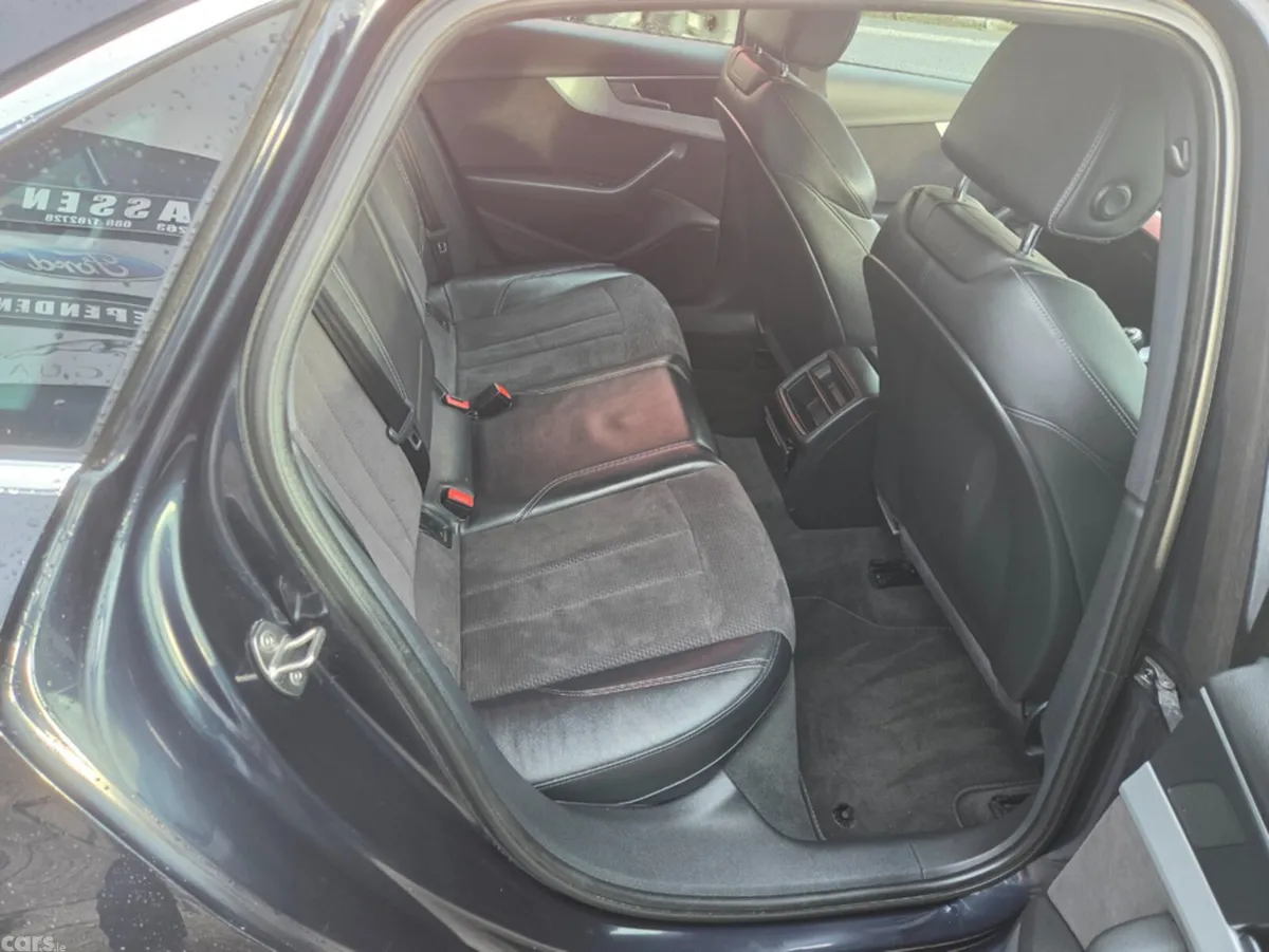 Audi A4 Saloon, Diesel, 2016, Blue