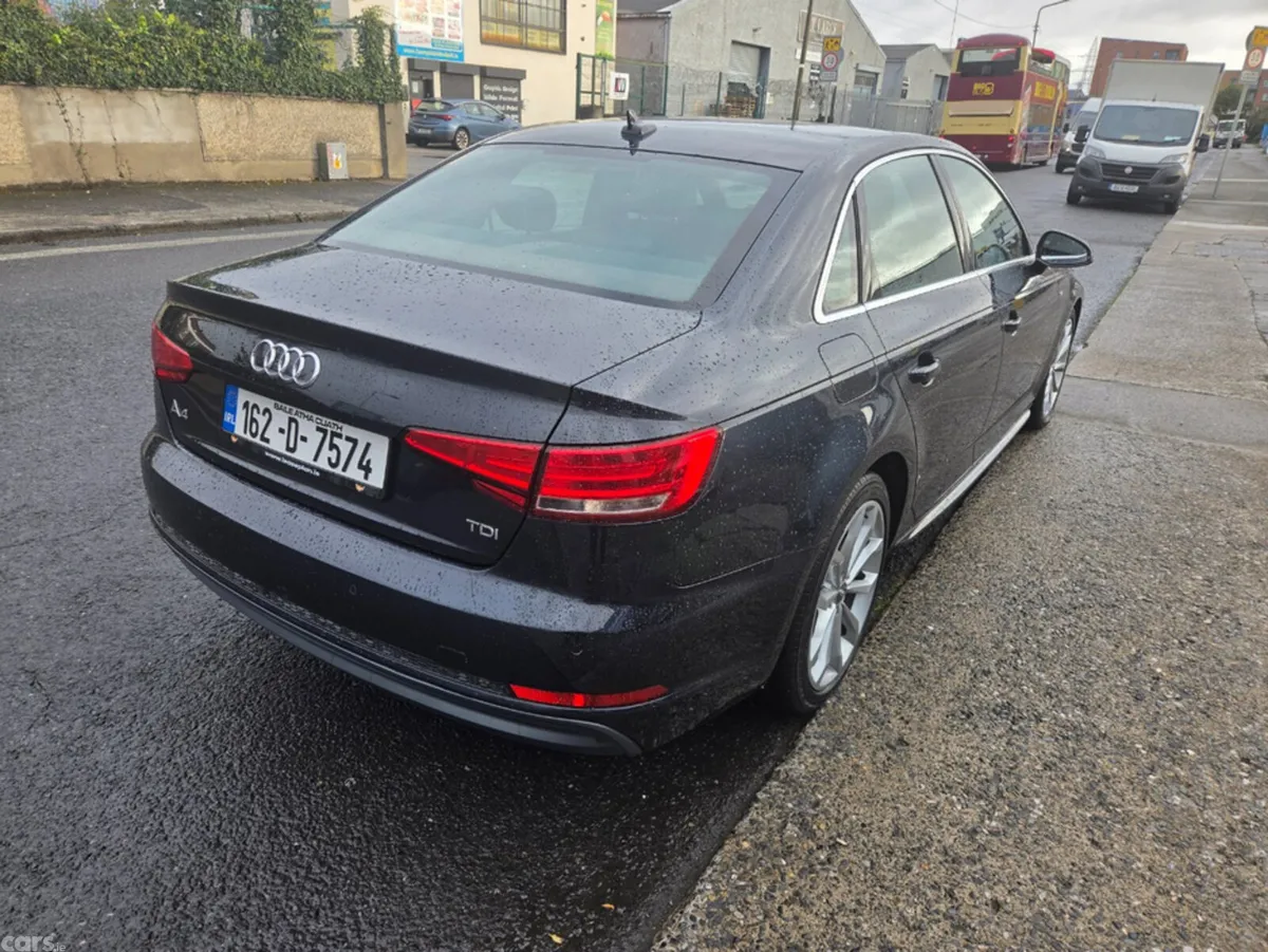 Audi A4 Saloon, Diesel, 2016, Blue