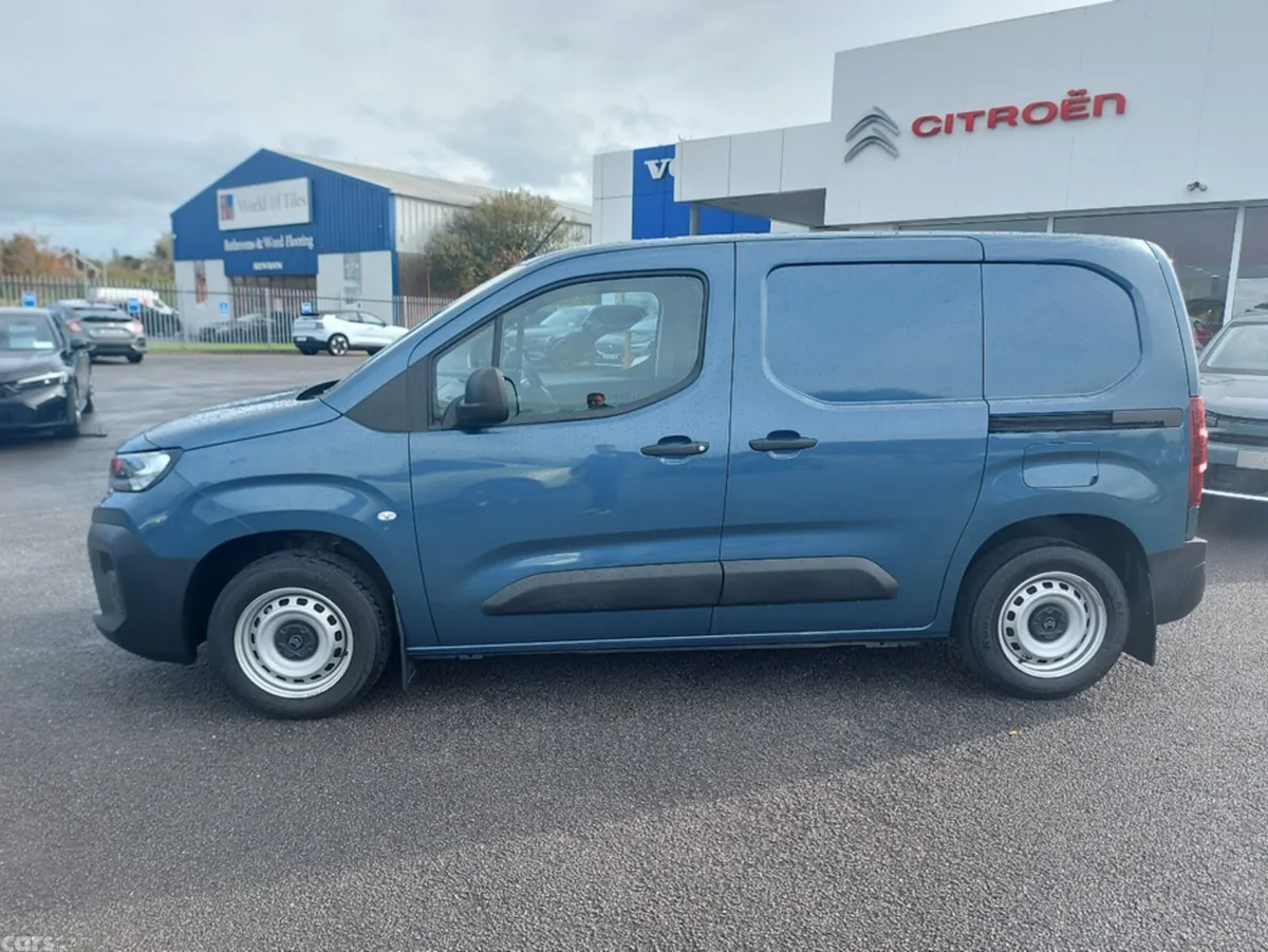 Citroen Berlingo Van, Diesel, 2025, Blue