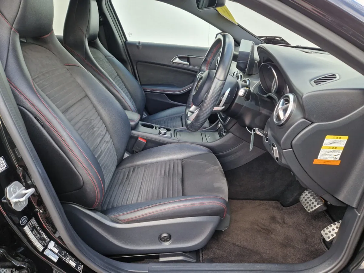 Mercedes-Benz GLA Hatchback, Petrol, 2017, Black