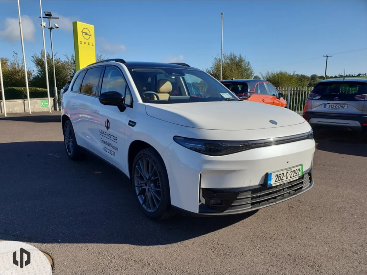 Leapmotor C10 Hatchback, Electric, 2026, White