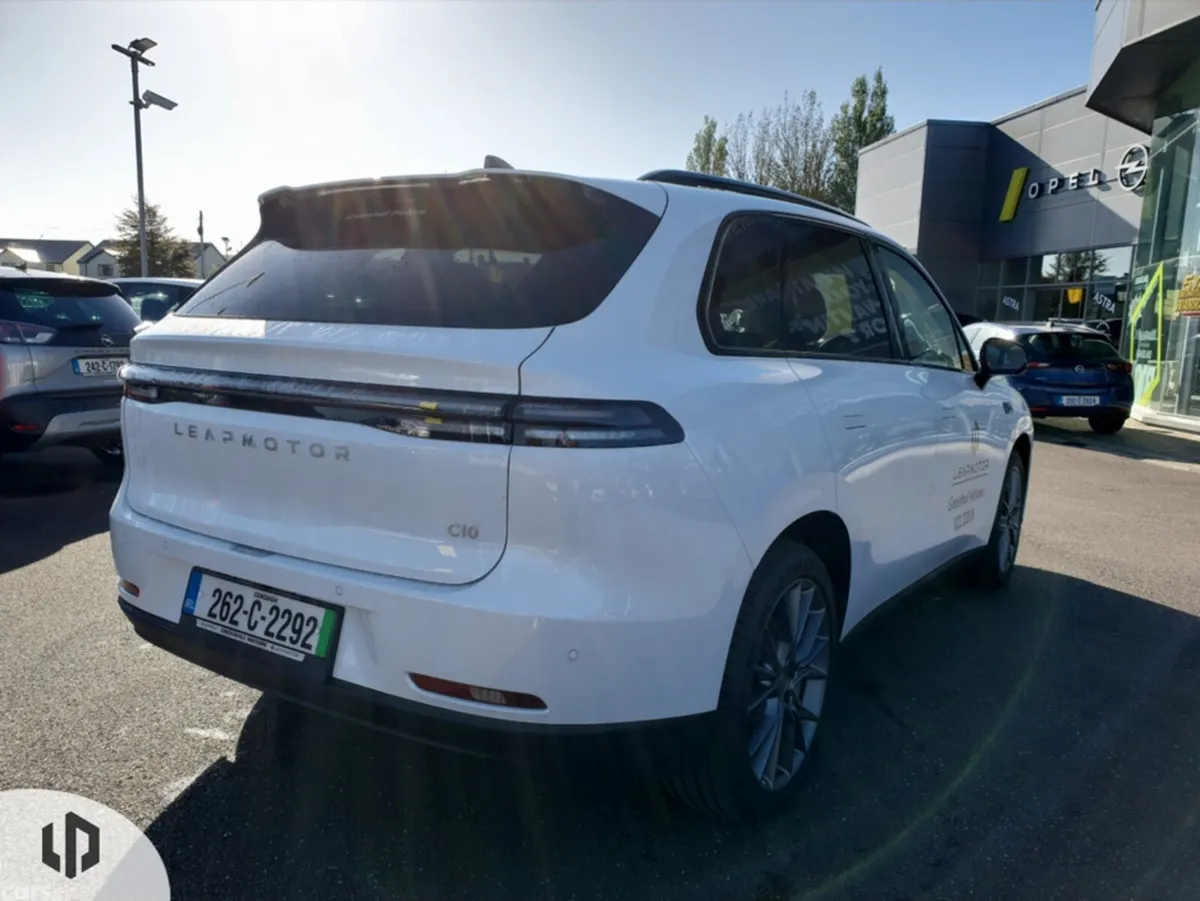 Leapmotor C10 Hatchback, Electric, 2026, White
