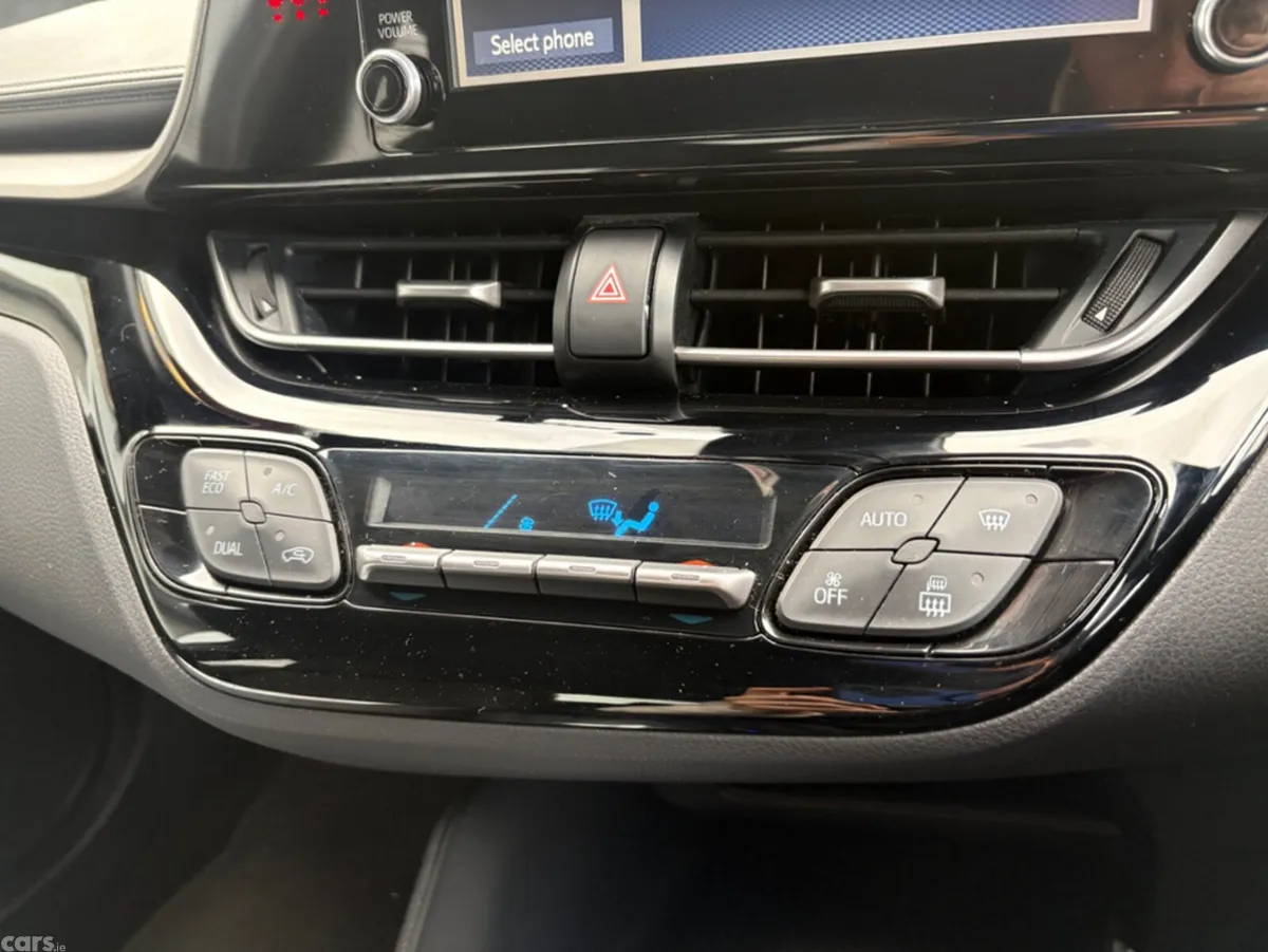 Toyota C-HR Hatchback, Petrol Hybrid, 2021, Blue