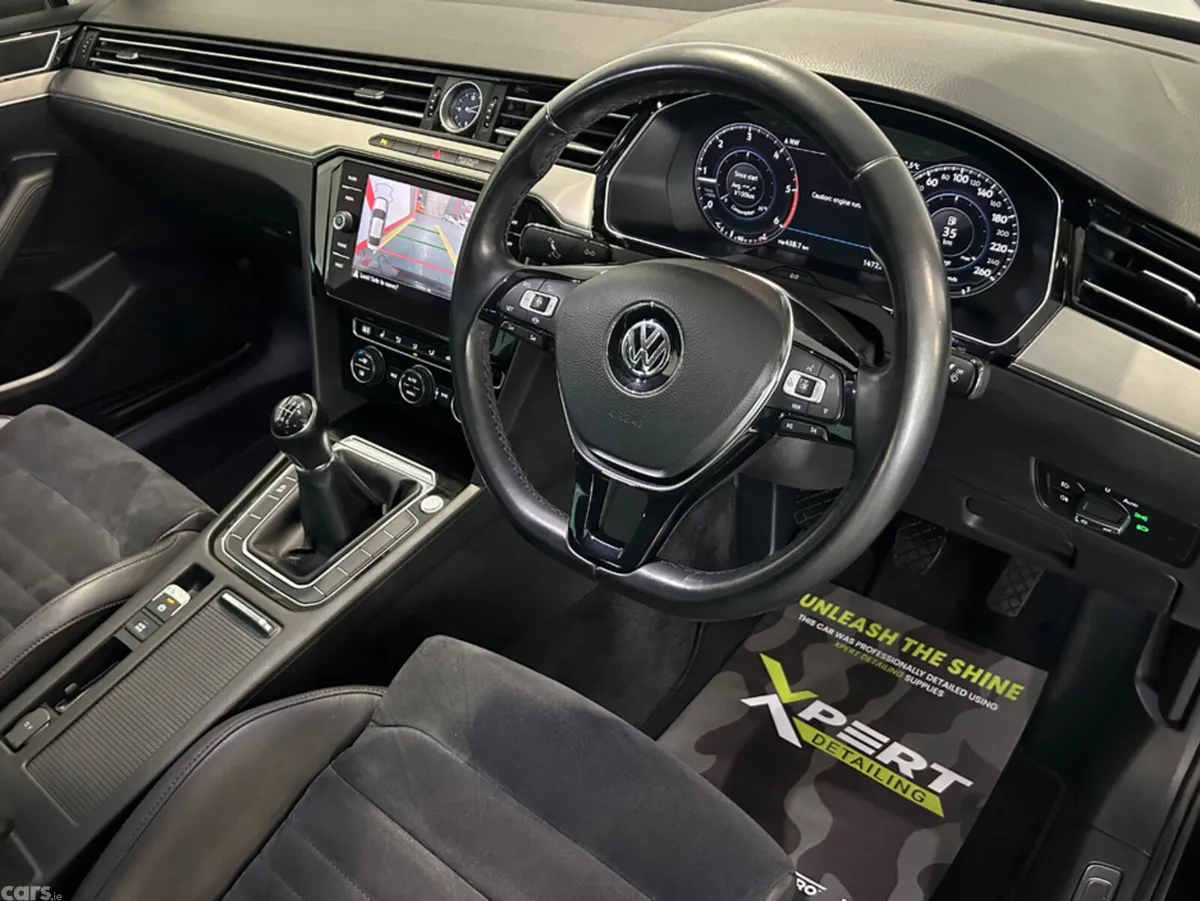Volkswagen Passat Saloon, Diesel, 2019, Black