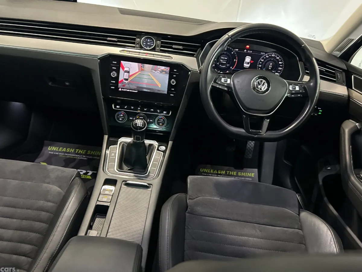 Volkswagen Passat Saloon, Diesel, 2019, Black