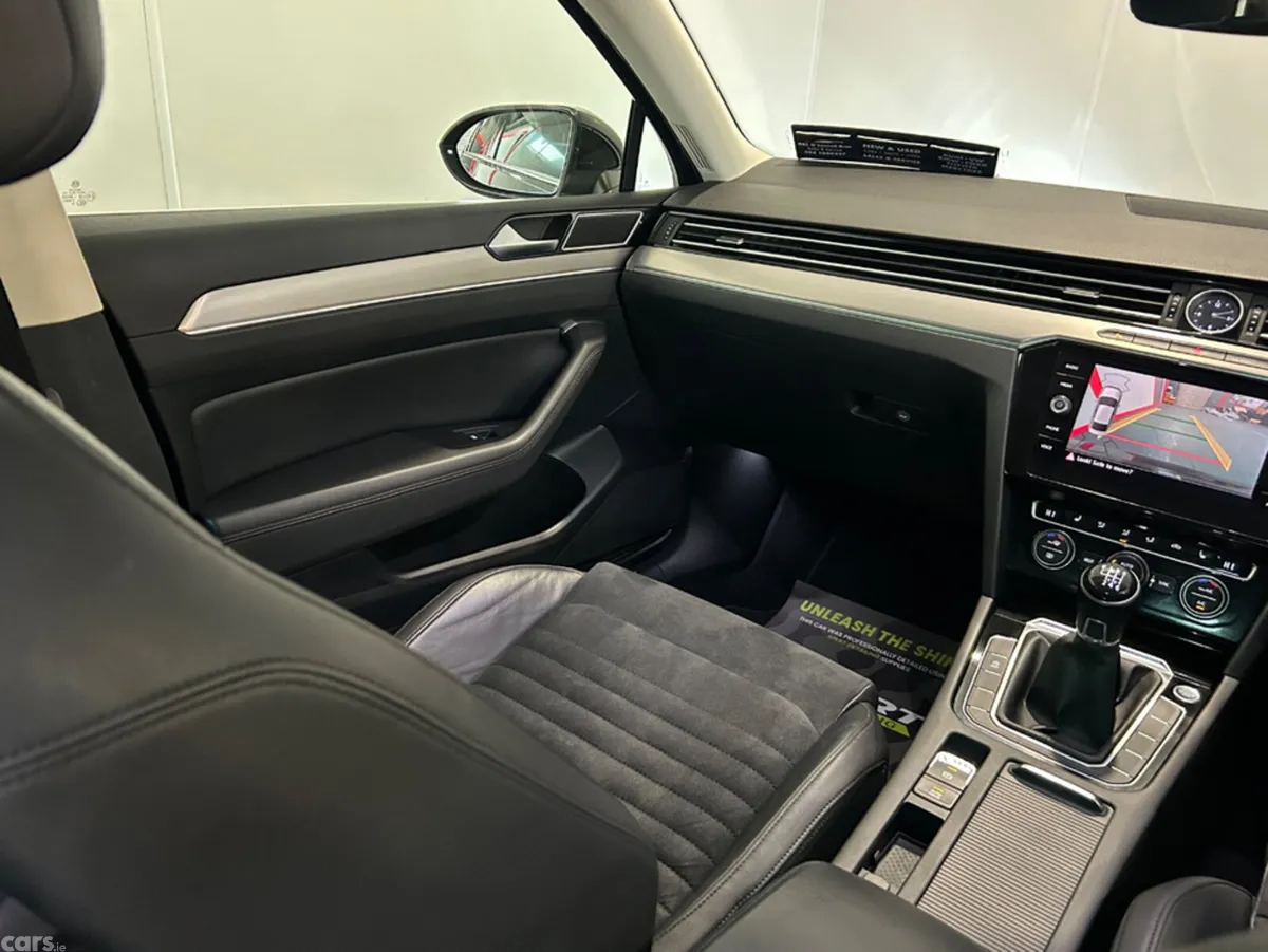 Volkswagen Passat Saloon, Diesel, 2019, Black