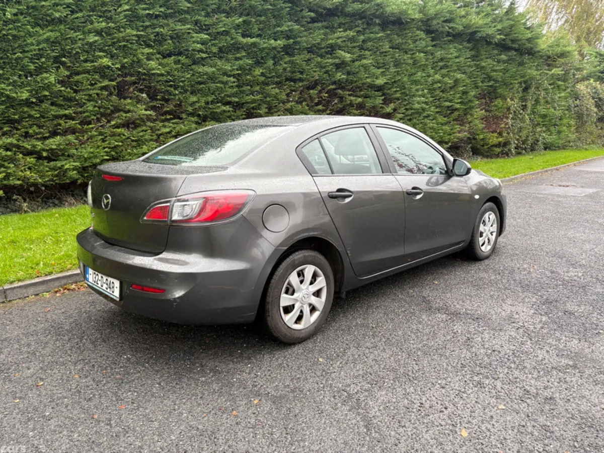 Mazda Mazda3 Saloon, Diesel, 2013, Grey