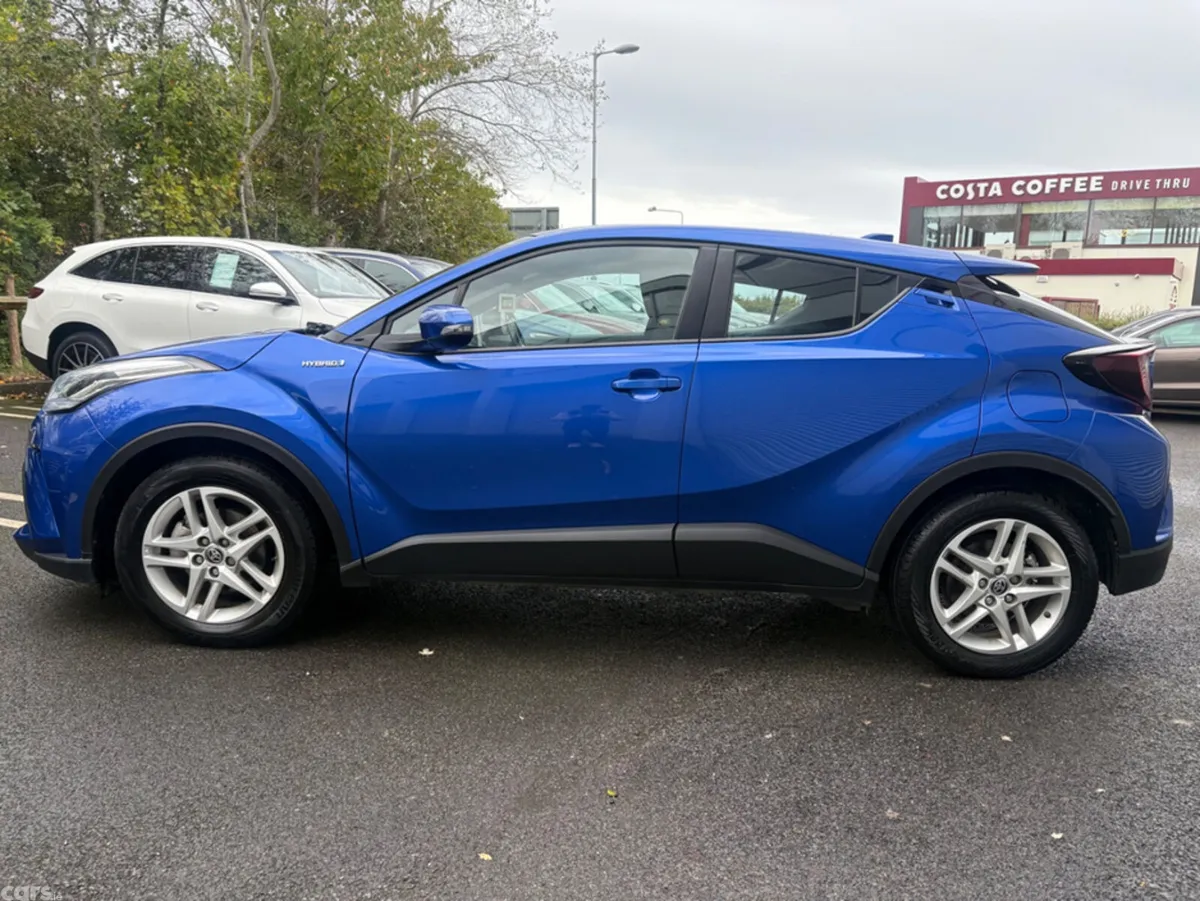 Toyota C-HR Hatchback, Petrol Hybrid, 2021, Blue