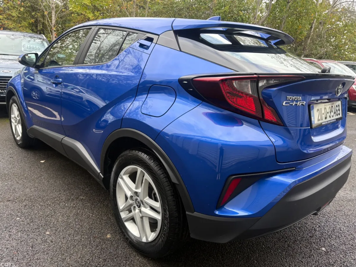 Toyota C-HR Hatchback, Petrol Hybrid, 2021, Blue