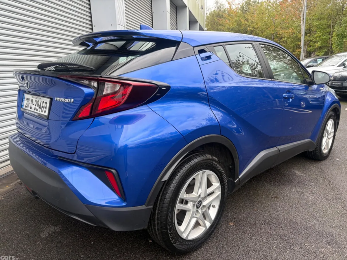 Toyota C-HR Hatchback, Petrol Hybrid, 2021, Blue