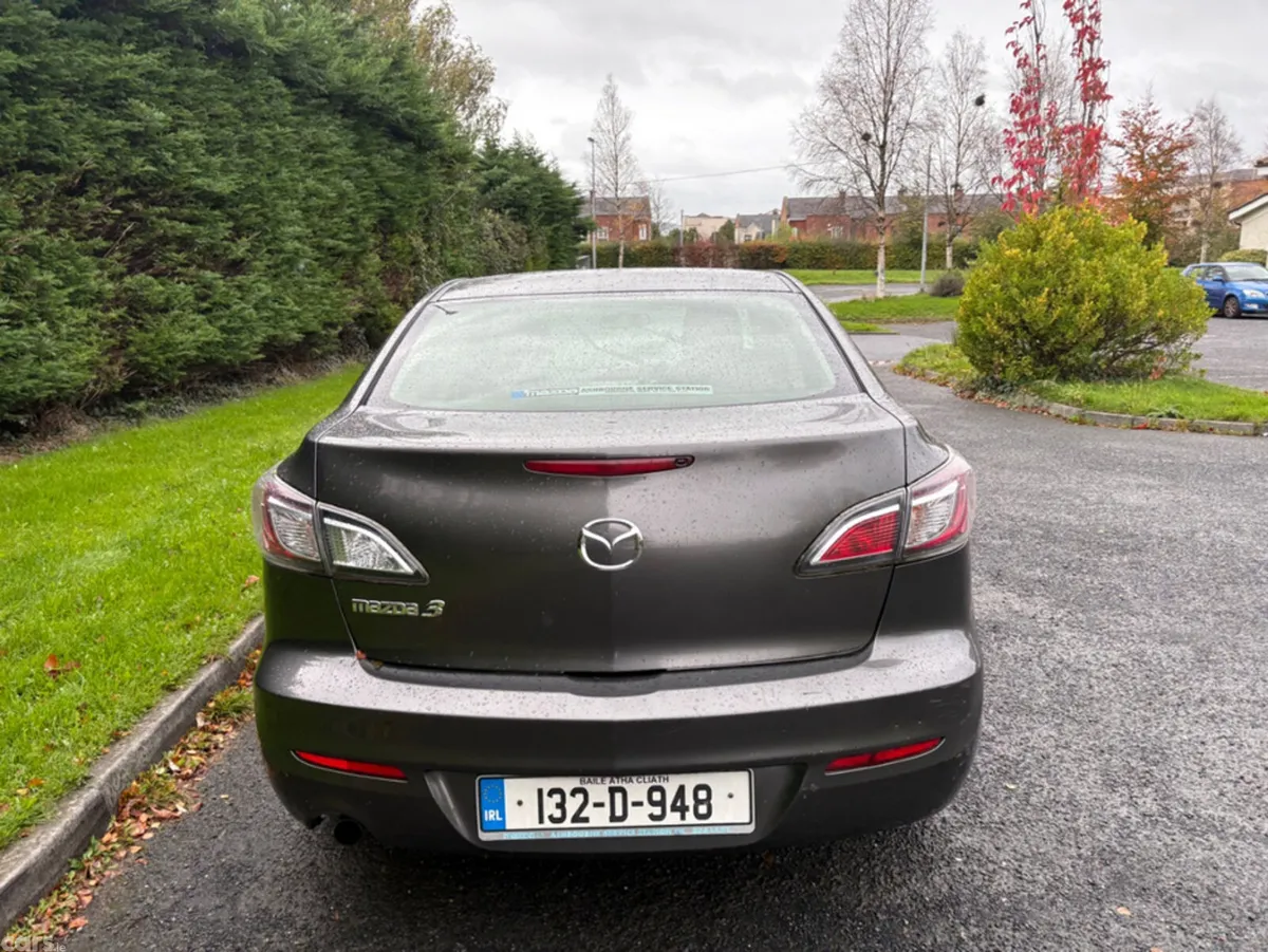 Mazda Mazda3 Saloon, Diesel, 2013, Grey