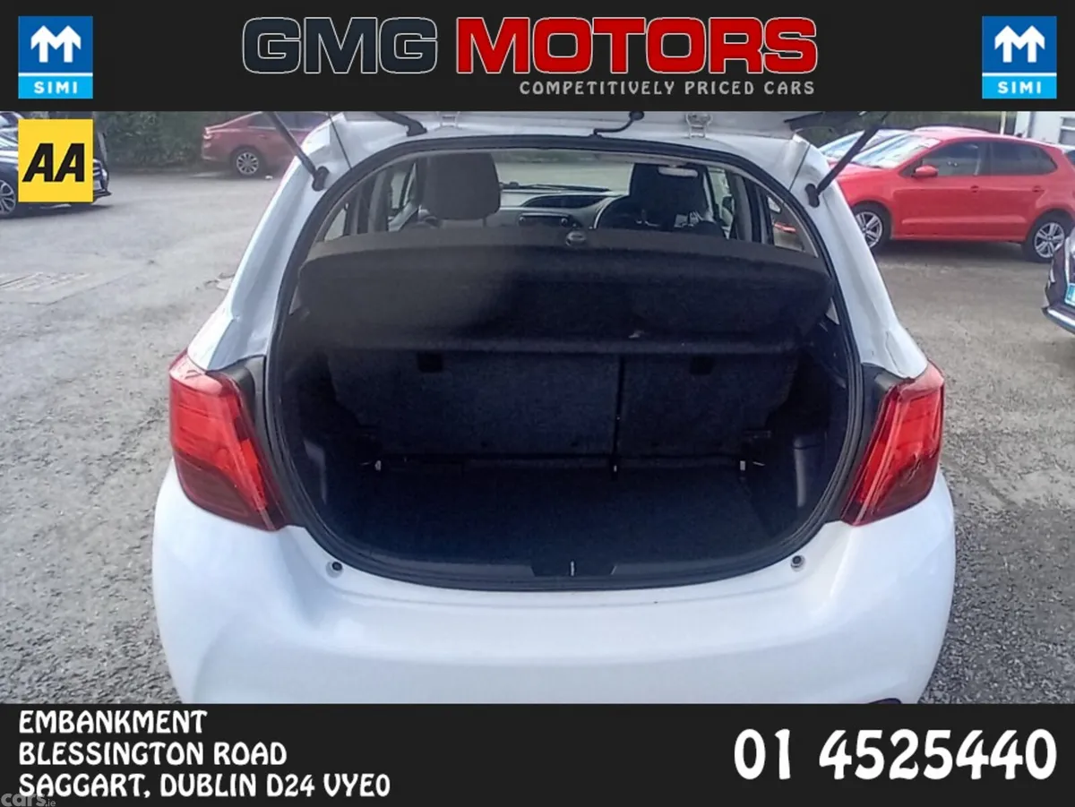 Toyota Yaris Hatchback, Petrol, 2016, White