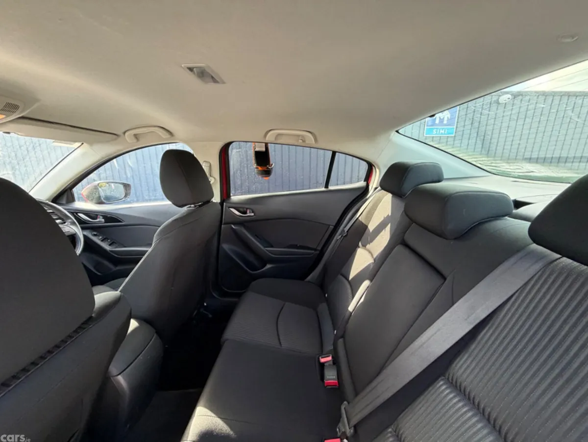 Mazda Mazda3 Saloon, Diesel, 2016, Red