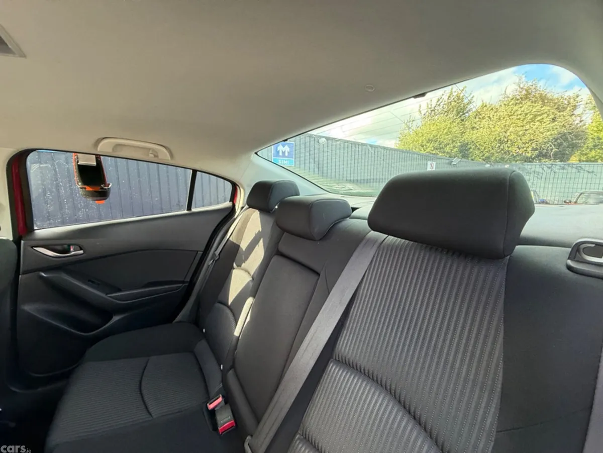 Mazda Mazda3 Saloon, Diesel, 2016, Red