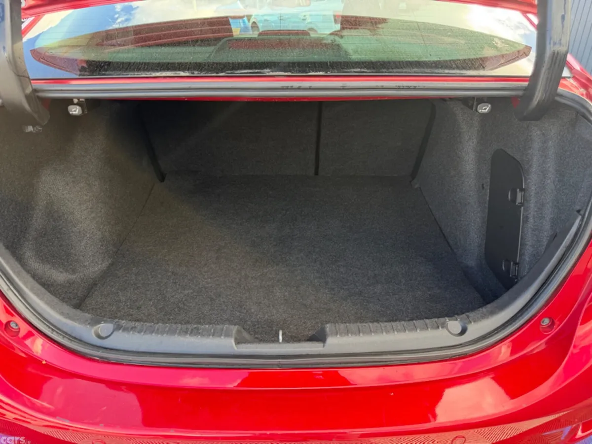 Mazda Mazda3 Saloon, Diesel, 2016, Red